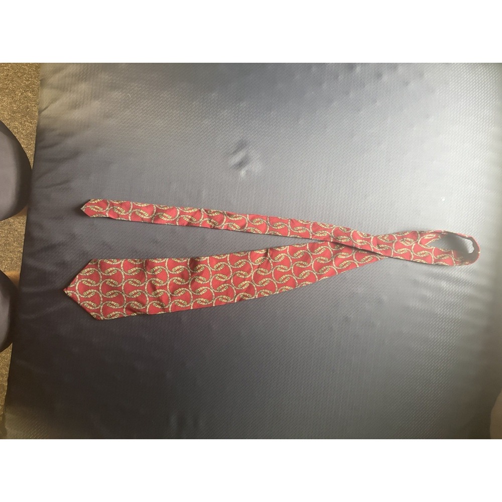 Vintage Metropolitan Museum of Art Red Abstract Print 100% Silk Necktie